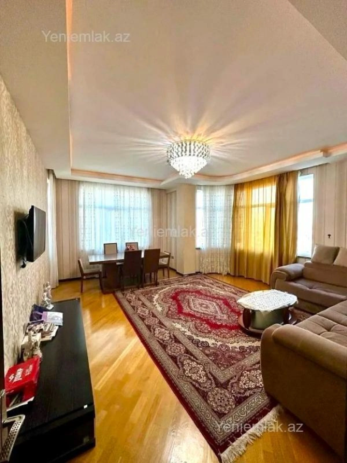 Satılır 4 otaqlı yeni tikili 165 m²