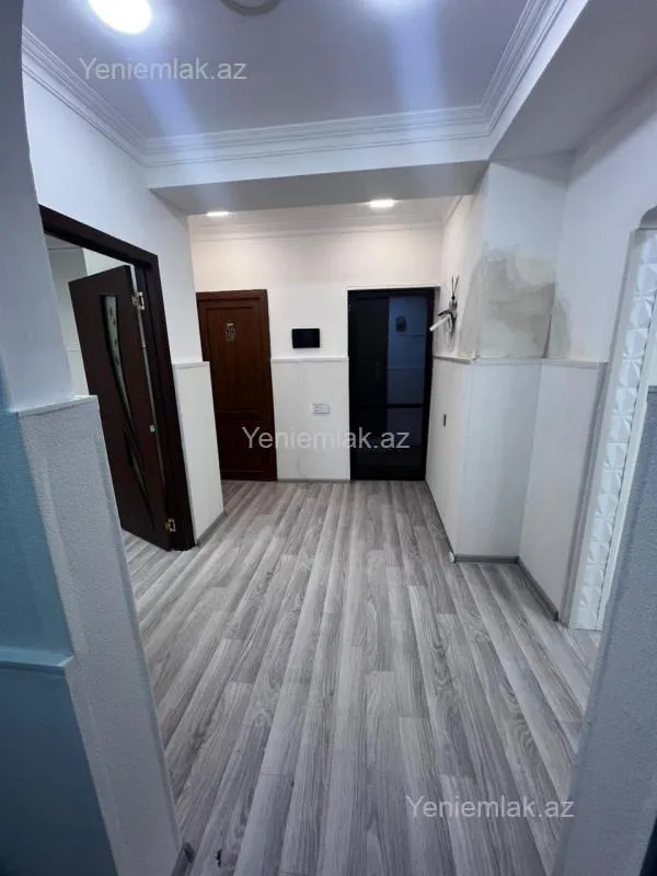 Satılır 2 otaqlı ofis 54.7 m²