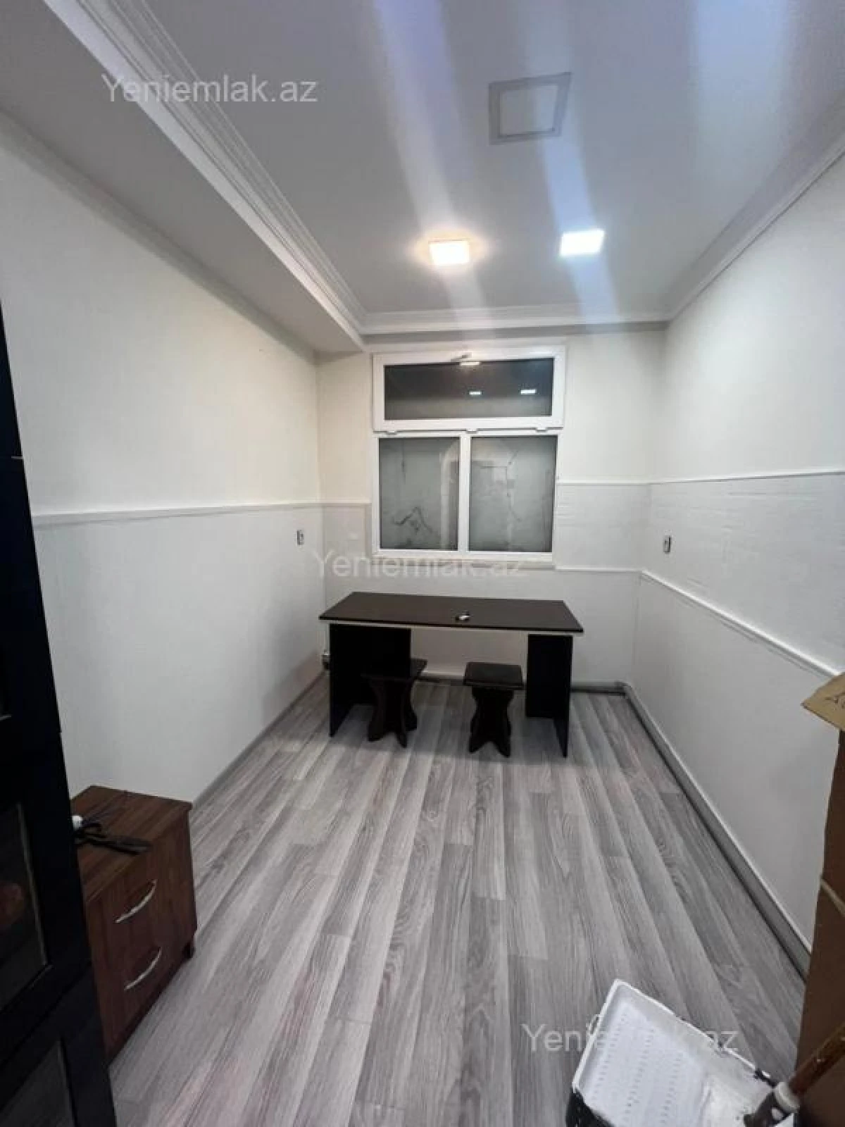 Satılır 2 otaqlı ofis 54.7 m²