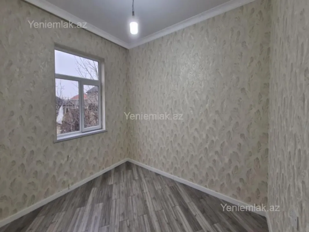 Satılır 4 otaqlı həyət evi 120 m²