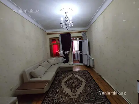 Satılır 3 otaqlı köhnə tikili 55 m²