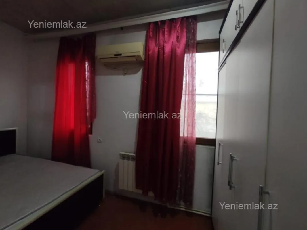 Satılır 3 otaqlı köhnə tikili 55 m²