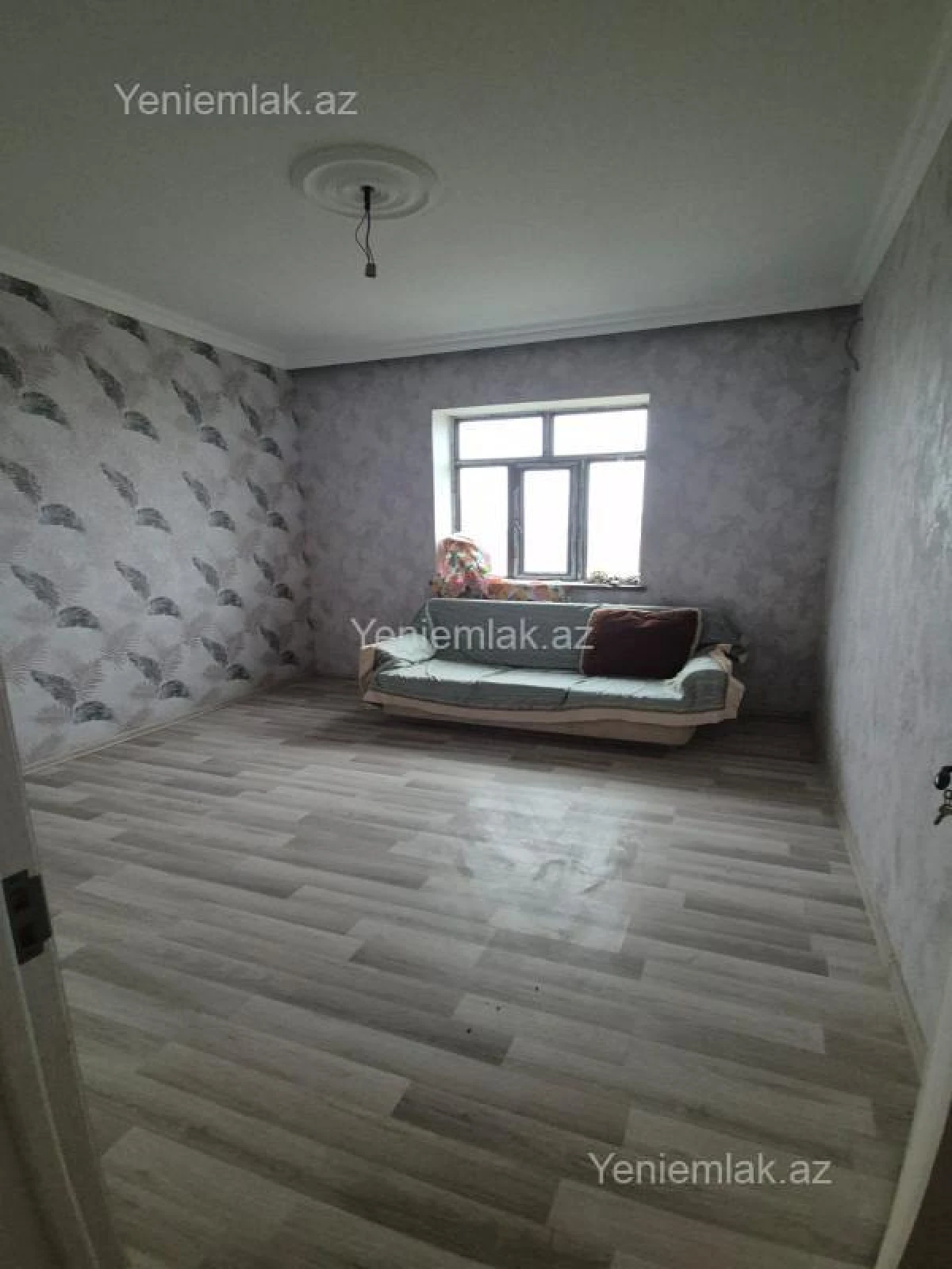 Satılır 7 otaqlı həyət evi 260 m²