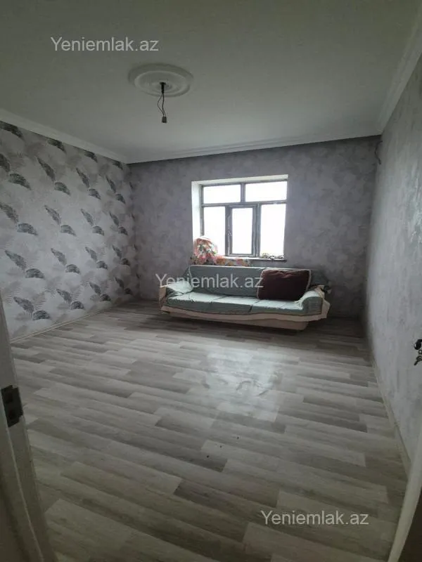 Satılır 7 otaqlı həyət evi 260 m²