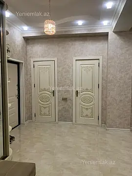 Satılır 3 otaqlı yeni tikili 130 m²