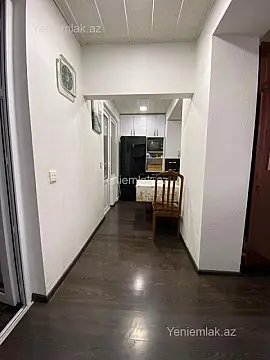 Satılır 5 otaqlı köhnə tikili 110 m²