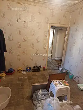 Satılır 2 otaqlı köhnə tikili 50 m²