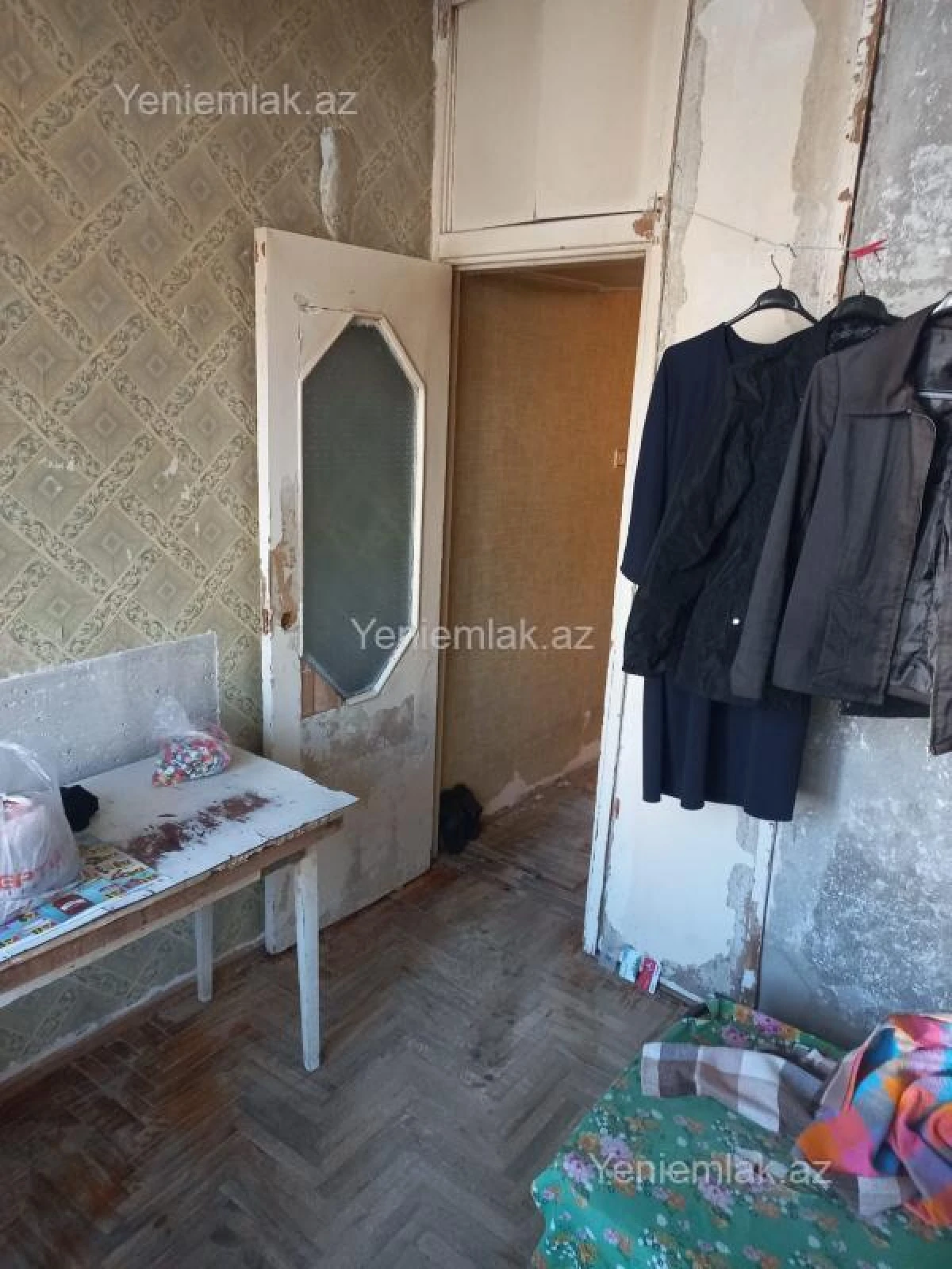 Satılır 2 otaqlı köhnə tikili 50 m²