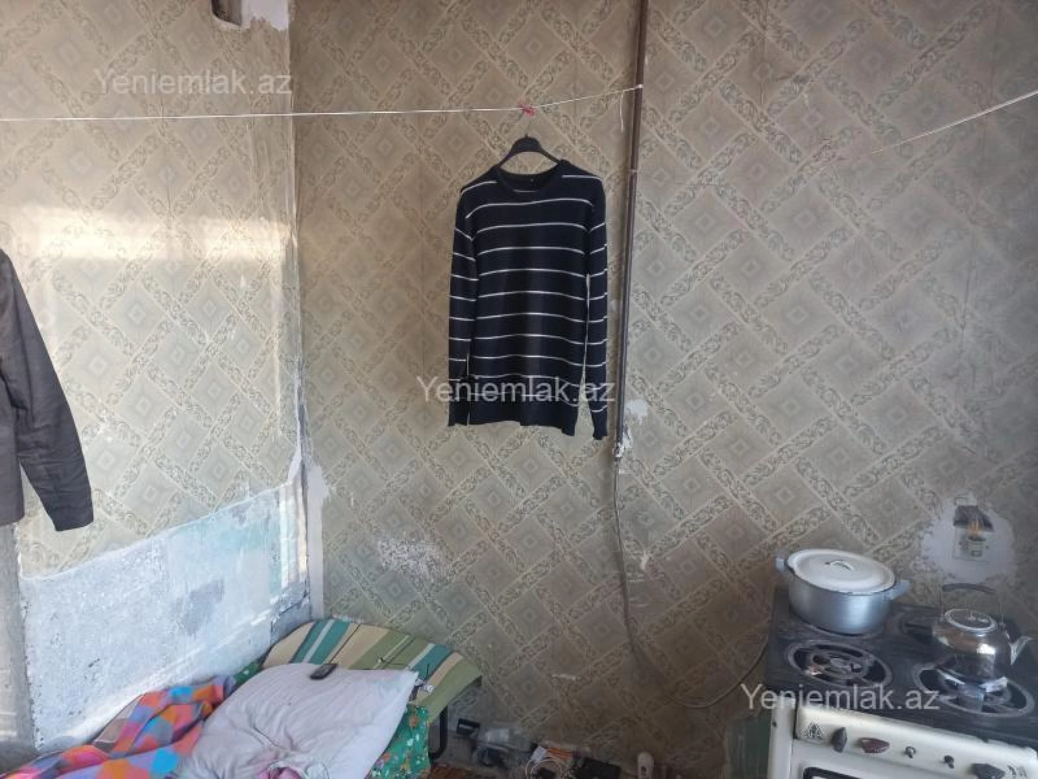 Satılır 2 otaqlı köhnə tikili 50 m²