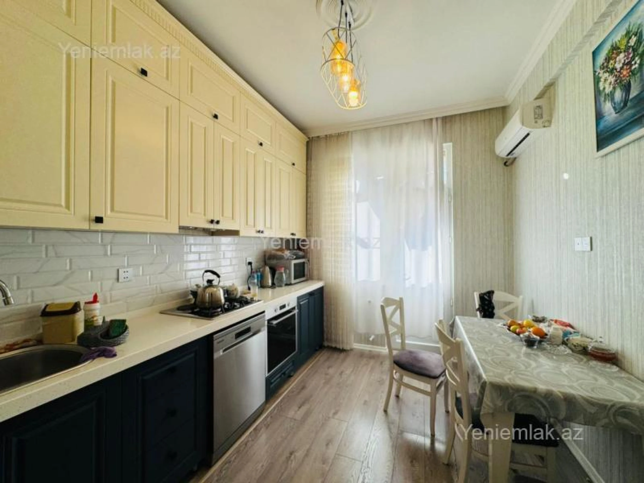 Satılır 3 otaqlı yeni tikili 94 m²