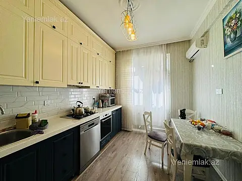 Satılır 3 otaqlı yeni tikili 94 m²