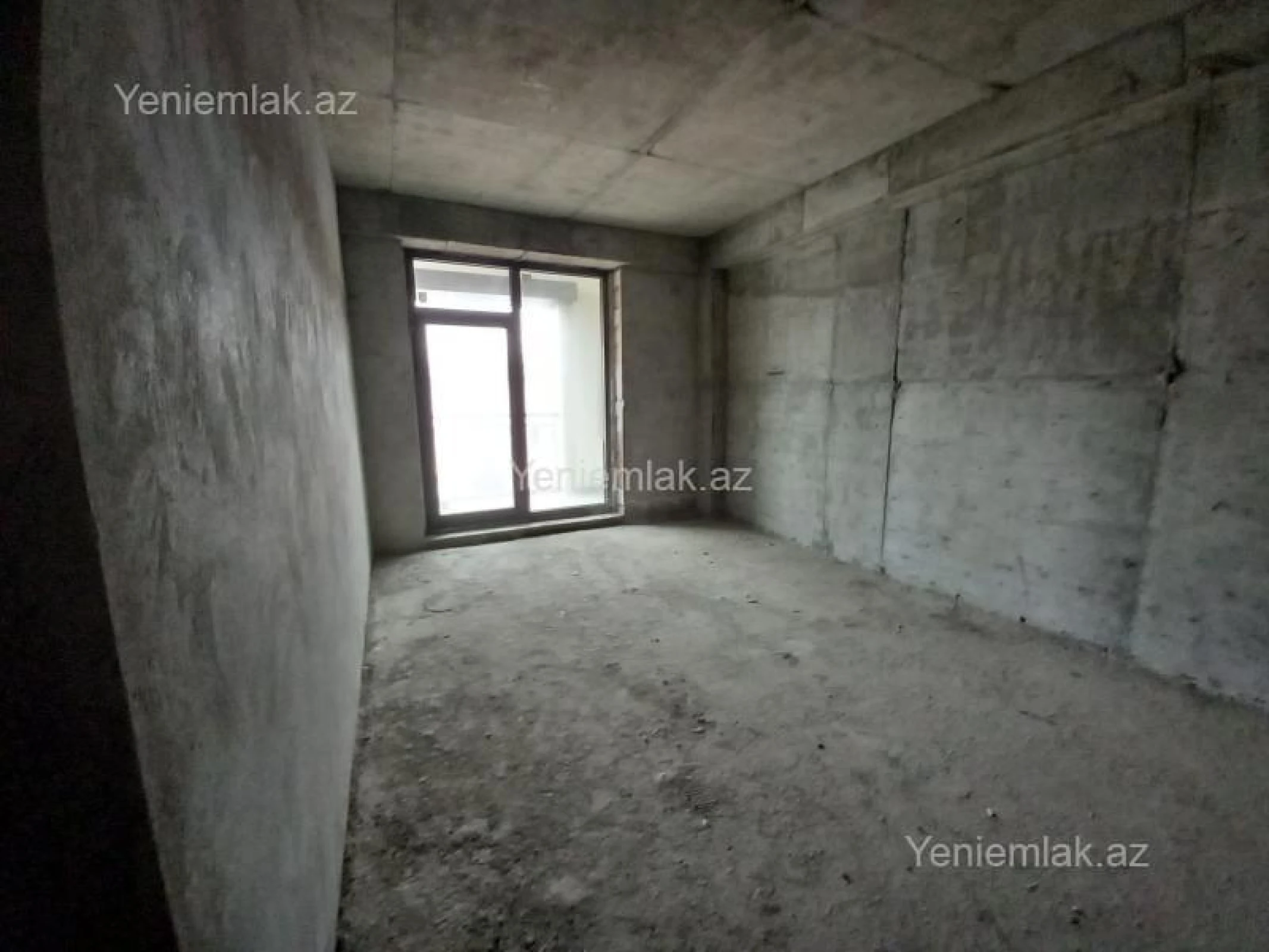 Satılır 2 otaqlı yeni tikili 83 m²