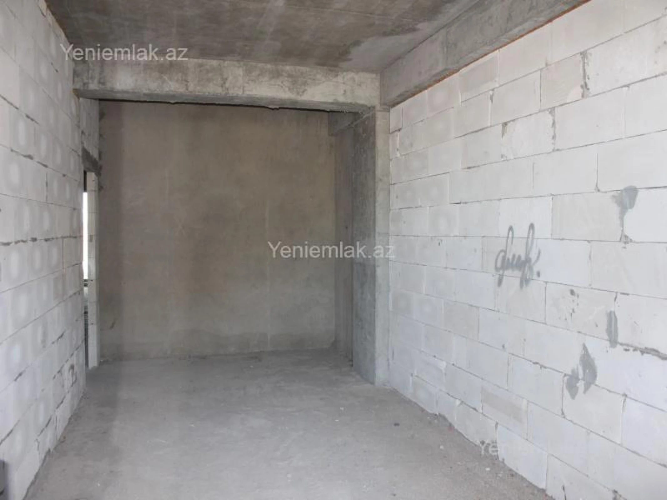 Satılır 2 otaqlı yeni tikili 83 m²