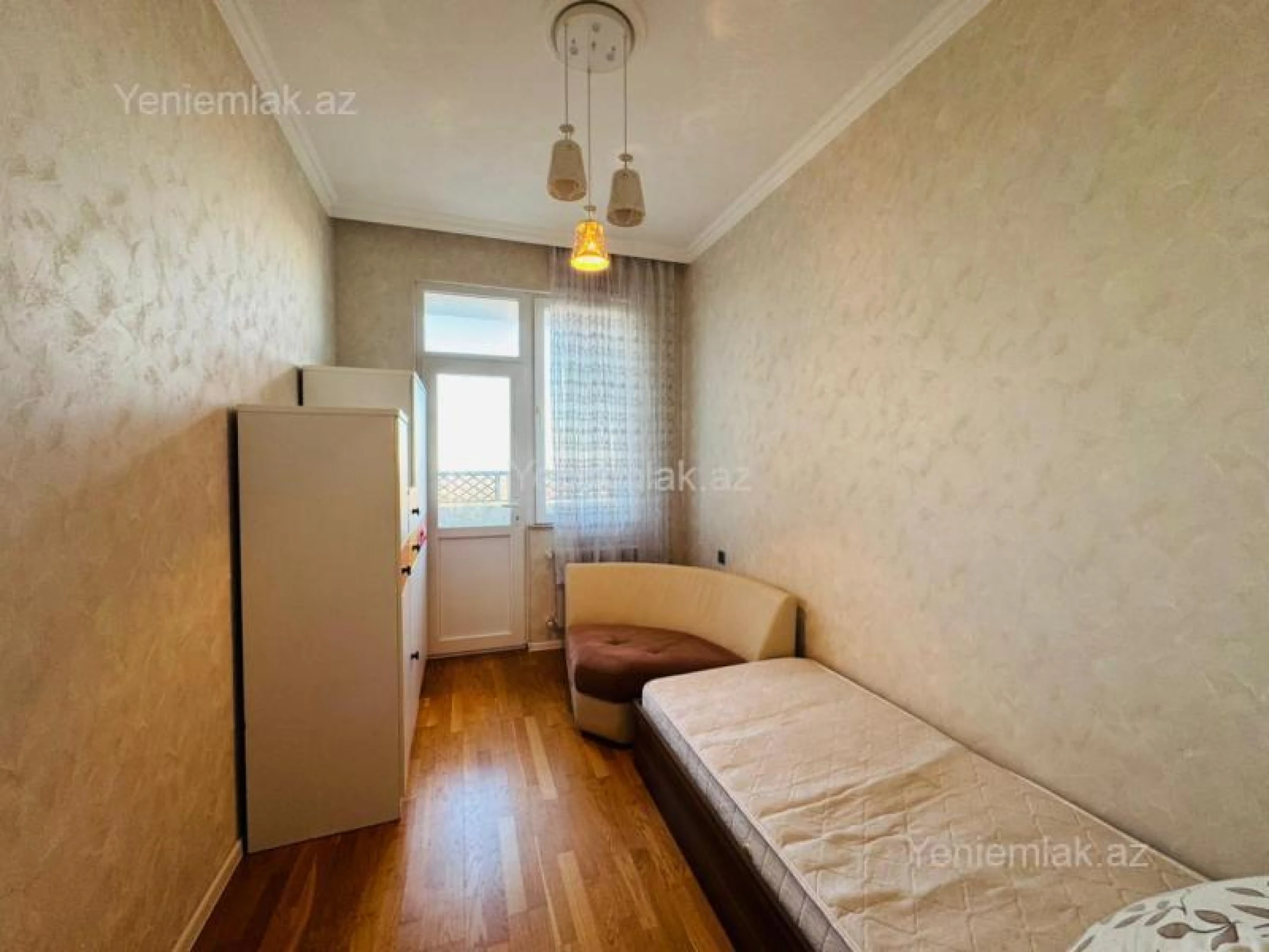 Satılır 3 otaqlı yeni tikili 67 m²