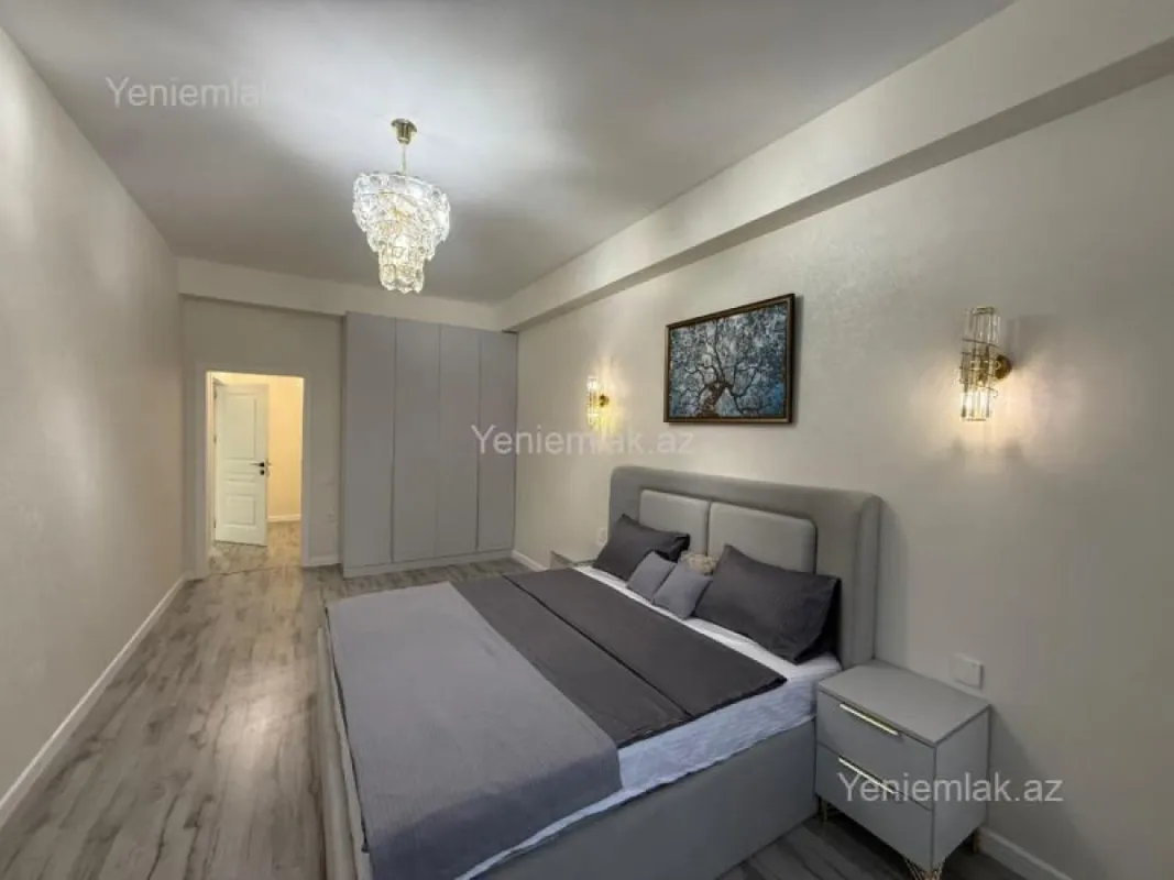 Satılır 2 otaqlı yeni tikili 105 m²