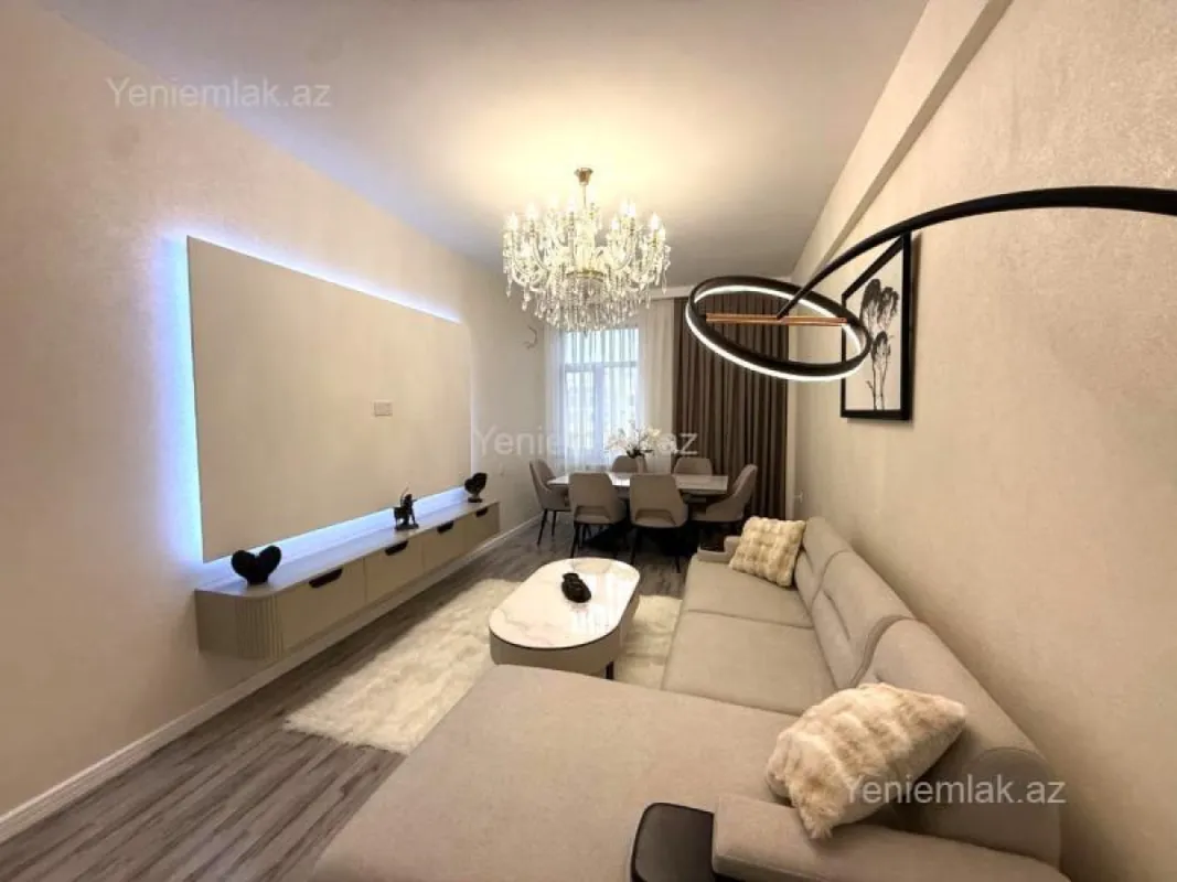 Satılır 2 otaqlı yeni tikili 105 m²