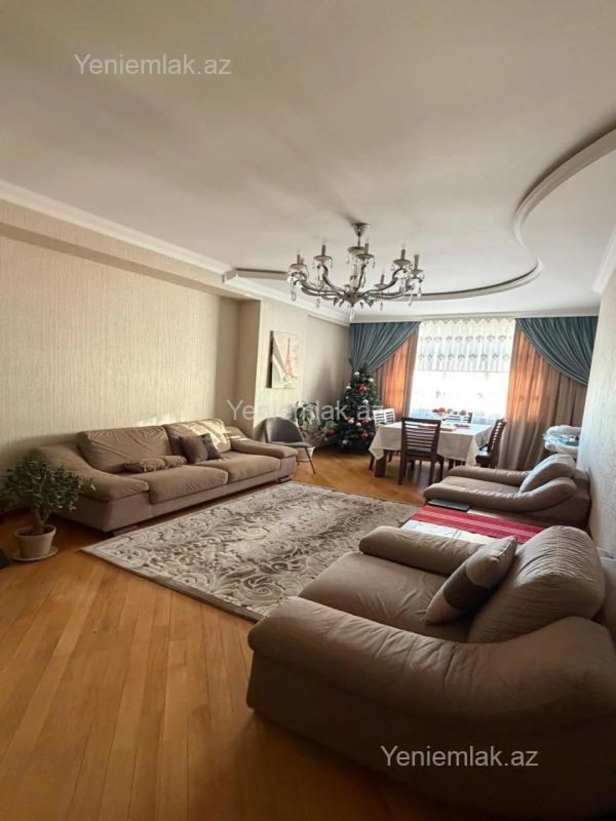 Satılır 3 otaqlı yeni tikili 120 m²