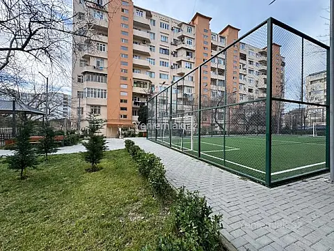 Satılır 2 otaqlı köhnə tikili 45 m²