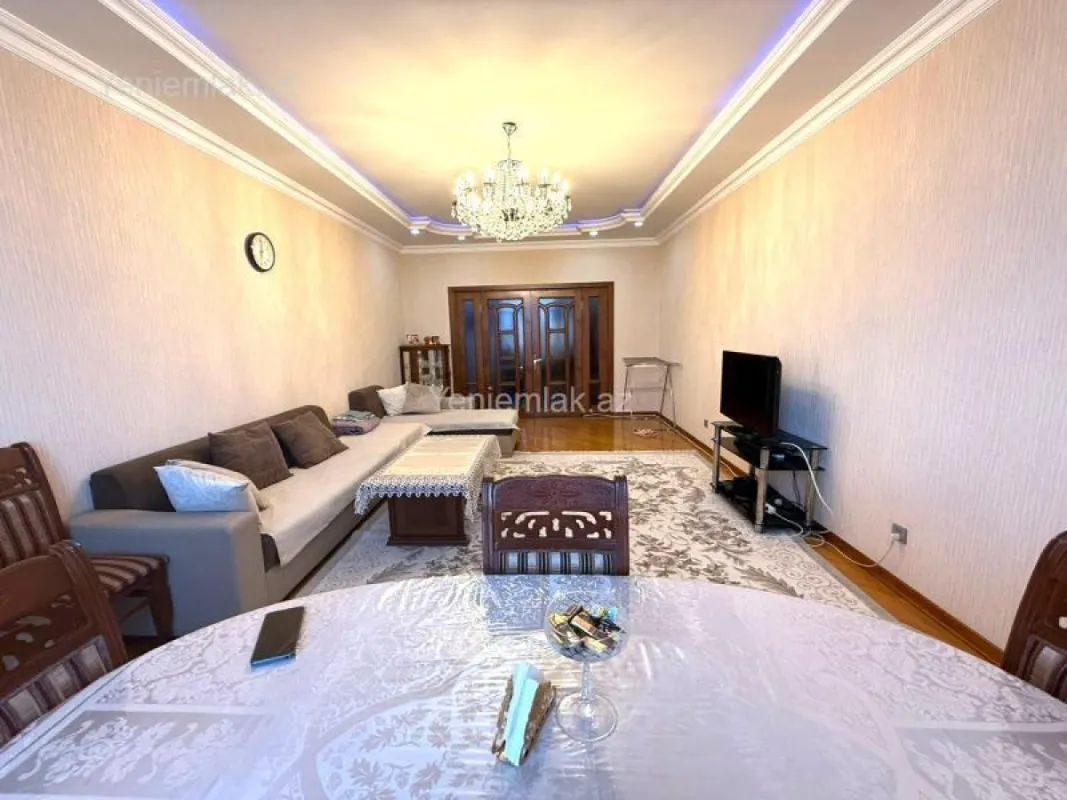 Satılır 4 otaqlı yeni tikili 138 m²