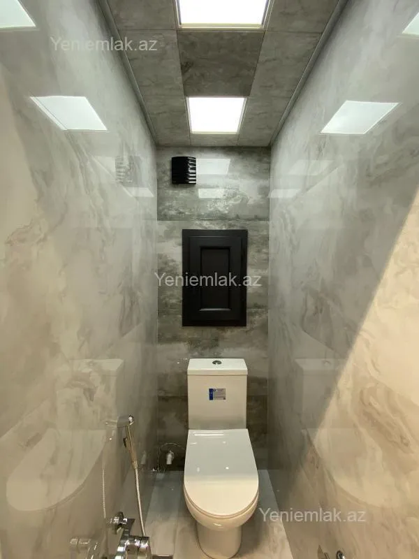 Satılır 2 otaqlı köhnə tikili 65 m²