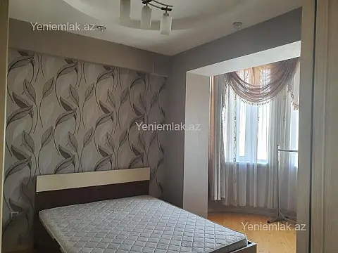 Satılır 3 otaqlı yeni tikili 130 m²