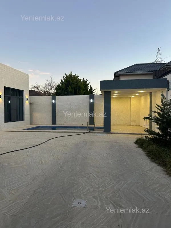 Satılır 4 otaqlı həyət evi 200 m²