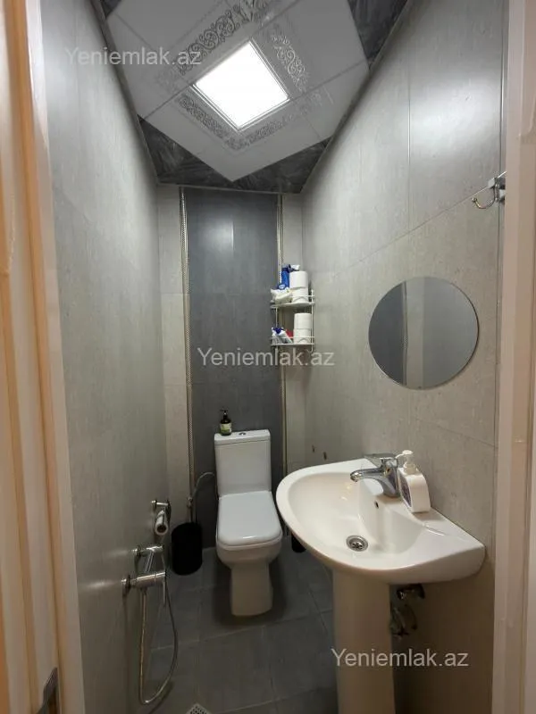 Satılır 3 otaqlı yeni tikili 90 m²