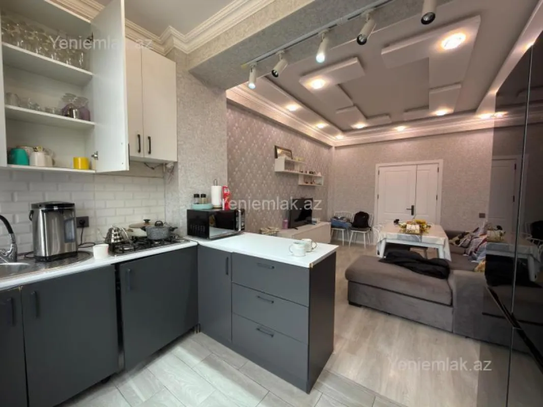 Satılır 3 otaqlı yeni tikili 90 m²
