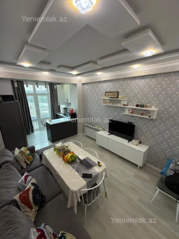 Satılır 3 otaqlı yeni tikili 90 m²