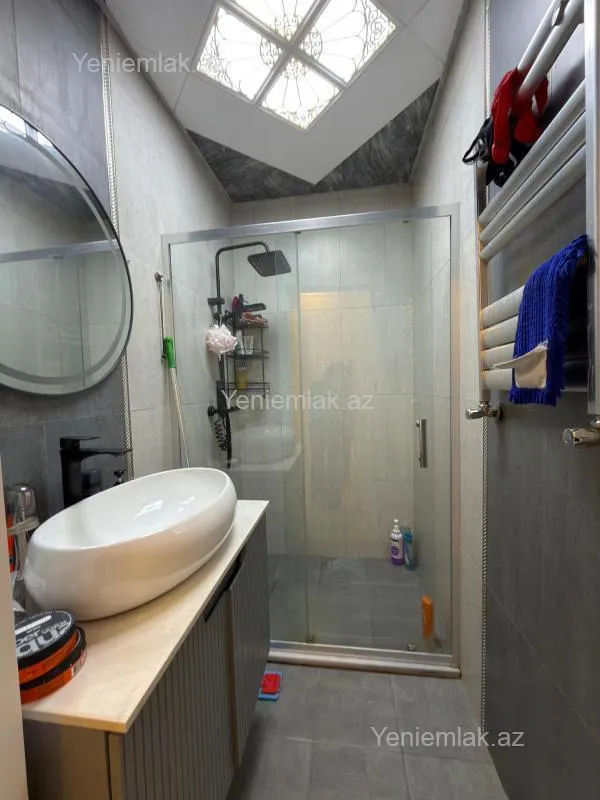 Satılır 3 otaqlı yeni tikili 90 m²