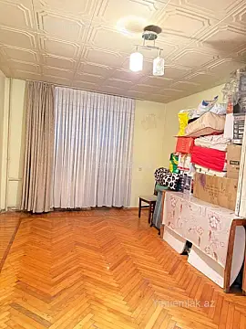 Satılır 3 otaqlı köhnə tikili 70 m²