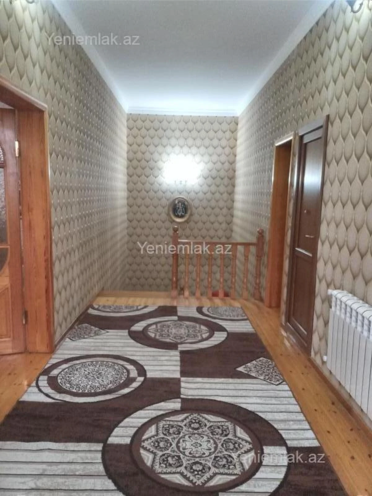 Satılır 5 otaqlı həyət evi 220 m²