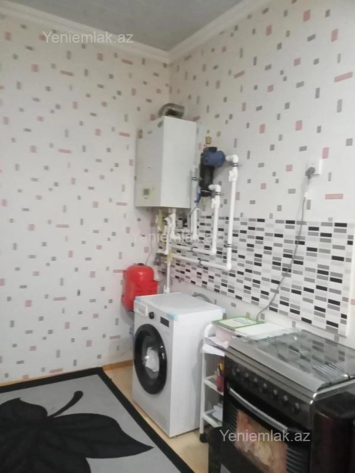 Satılır 5 otaqlı həyət evi 220 m²