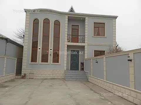 Satılır 5 otaqlı həyət evi 220 m²
