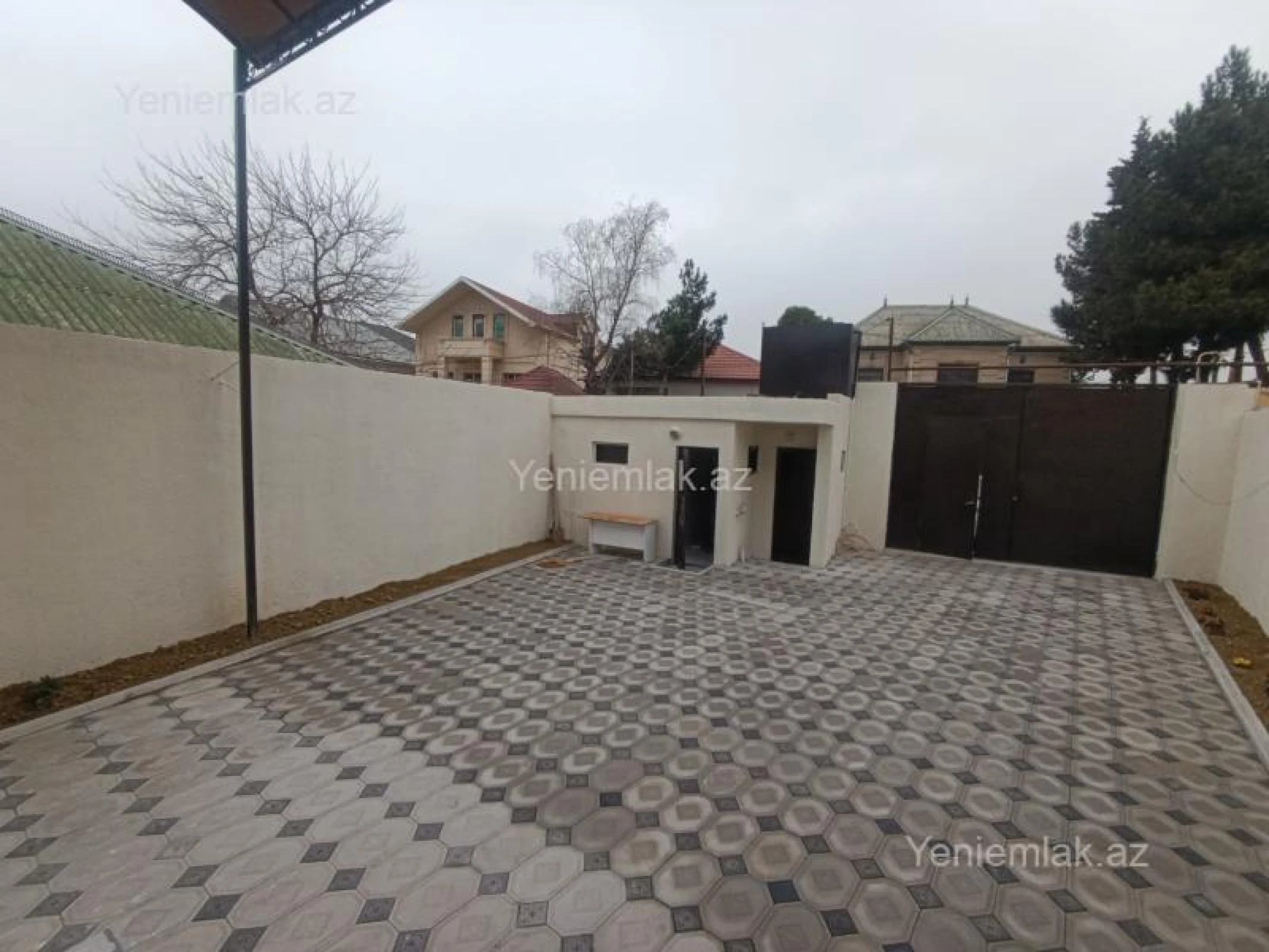 Satılır 4 otaqlı həyət evi 120 m²