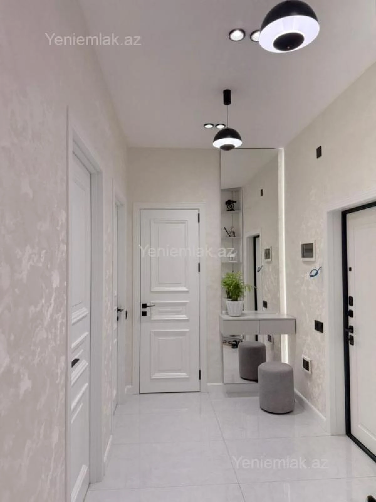 Satılır 3 otaqlı yeni tikili 80 m²