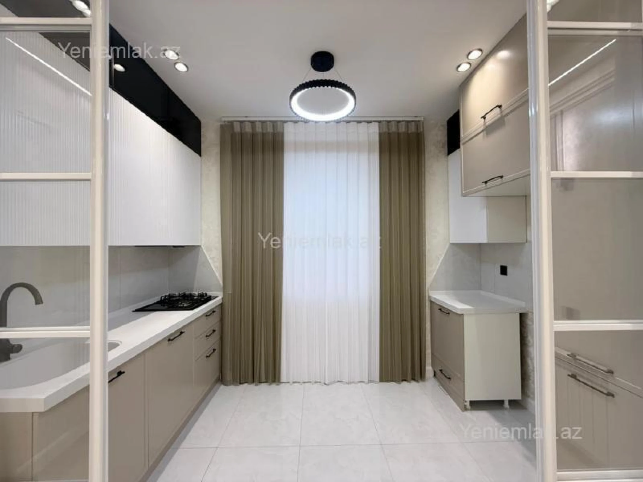 Satılır 3 otaqlı yeni tikili 80 m²