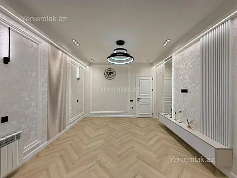 Satılır 3 otaqlı yeni tikili 80 m²