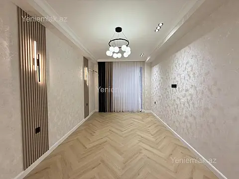 Satılır 3 otaqlı yeni tikili 80 m²