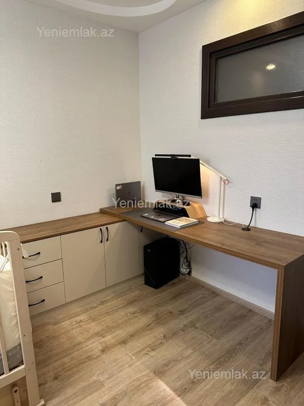 Satılır 3 otaqlı yeni tikili 70 m²