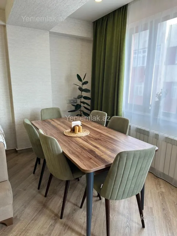 Satılır 3 otaqlı yeni tikili 70 m²