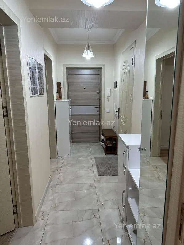 Satılır 3 otaqlı yeni tikili 70 m²