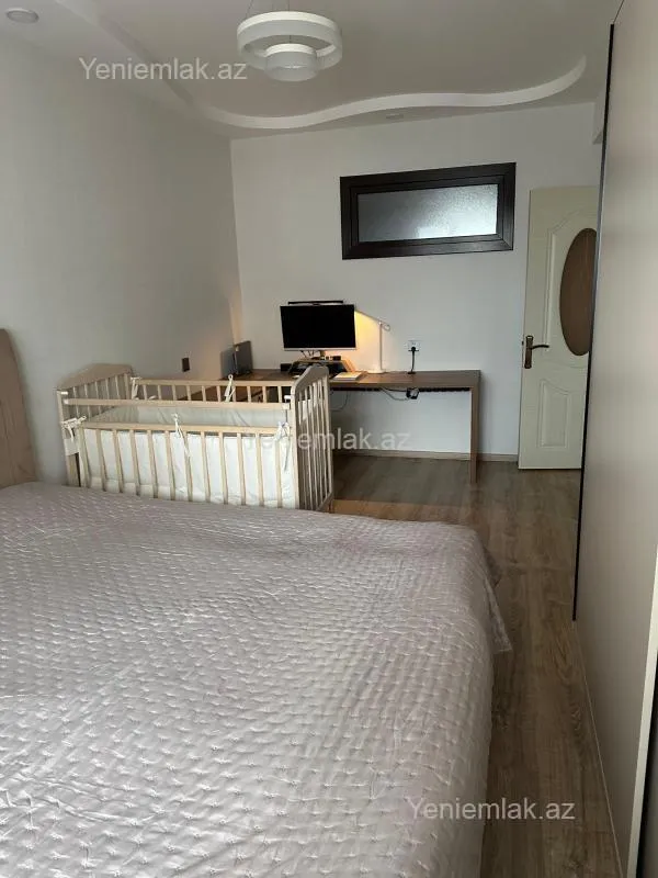 Satılır 3 otaqlı yeni tikili 70 m²