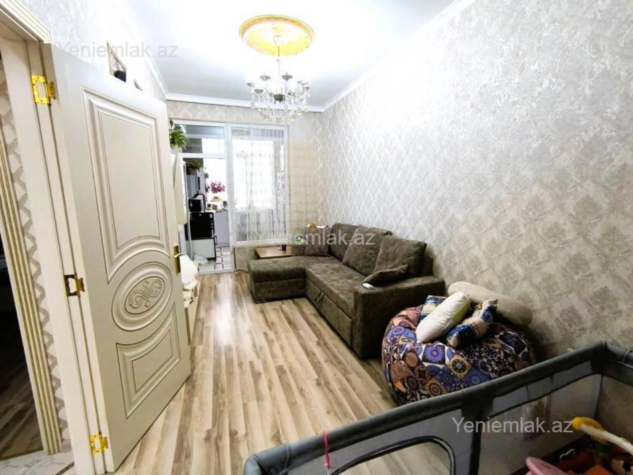 Satılır 2 otaqlı yeni tikili 60 m²