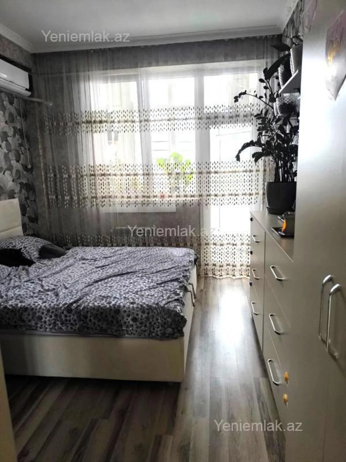 Satılır 2 otaqlı yeni tikili 60 m²