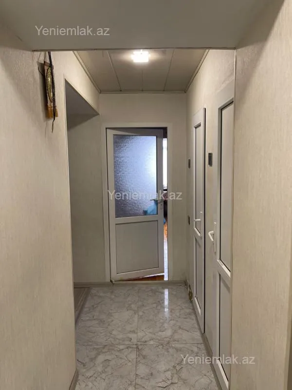 Satılır 3 otaqlı köhnə tikili 78 m²