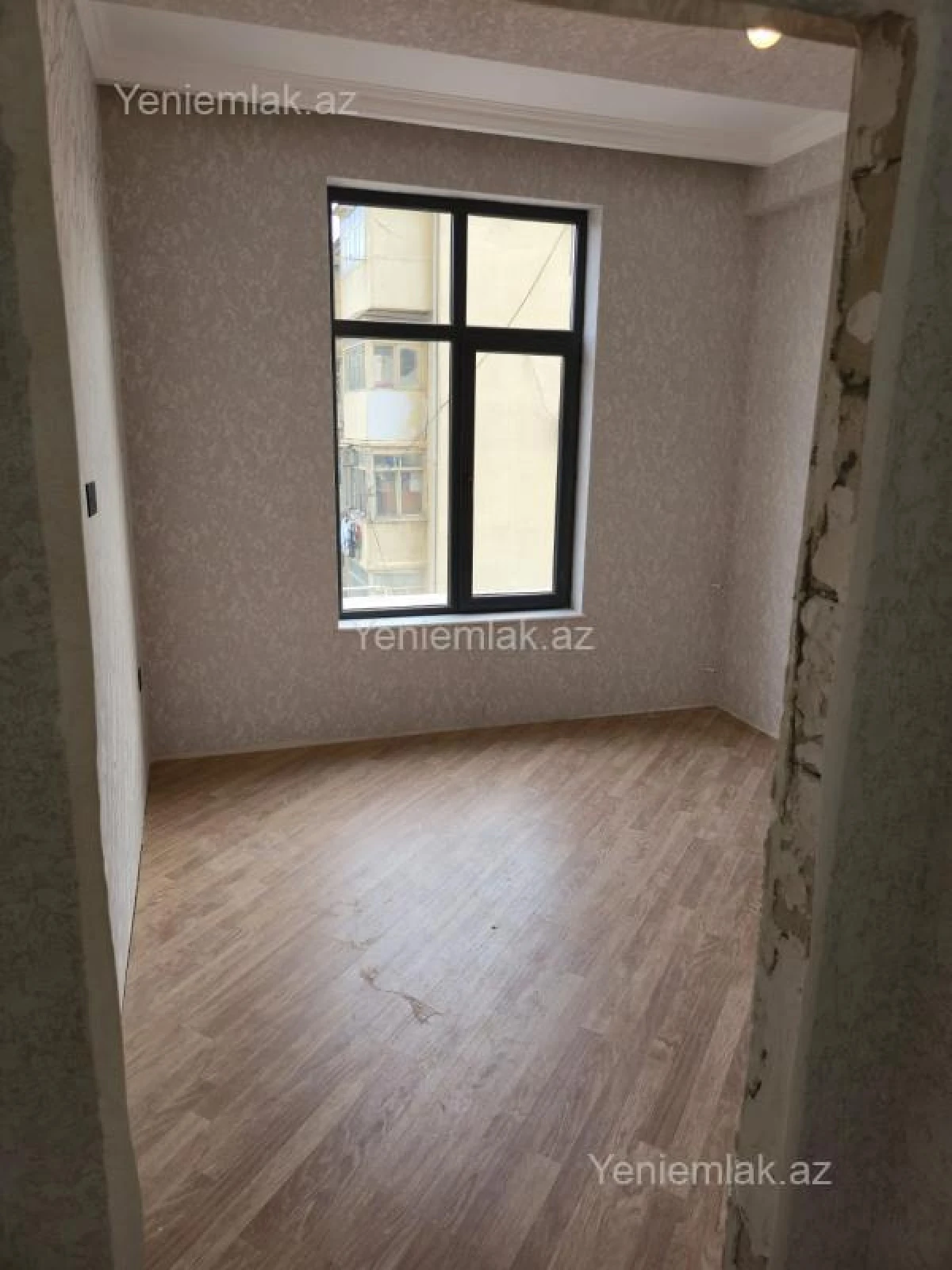 Satılır 3 otaqlı yeni tikili 91 m²