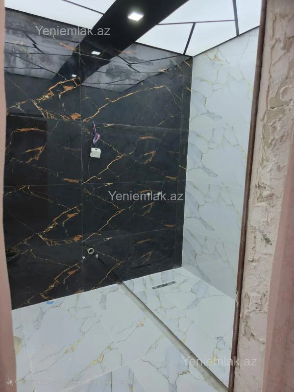 Satılır 3 otaqlı yeni tikili 91 m²