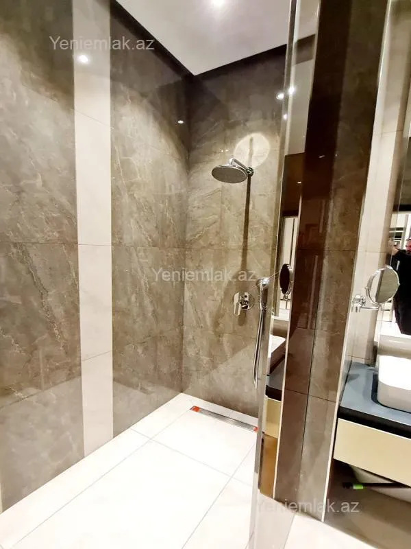 Satılır 1 otaqlı yeni tikili 47 m²