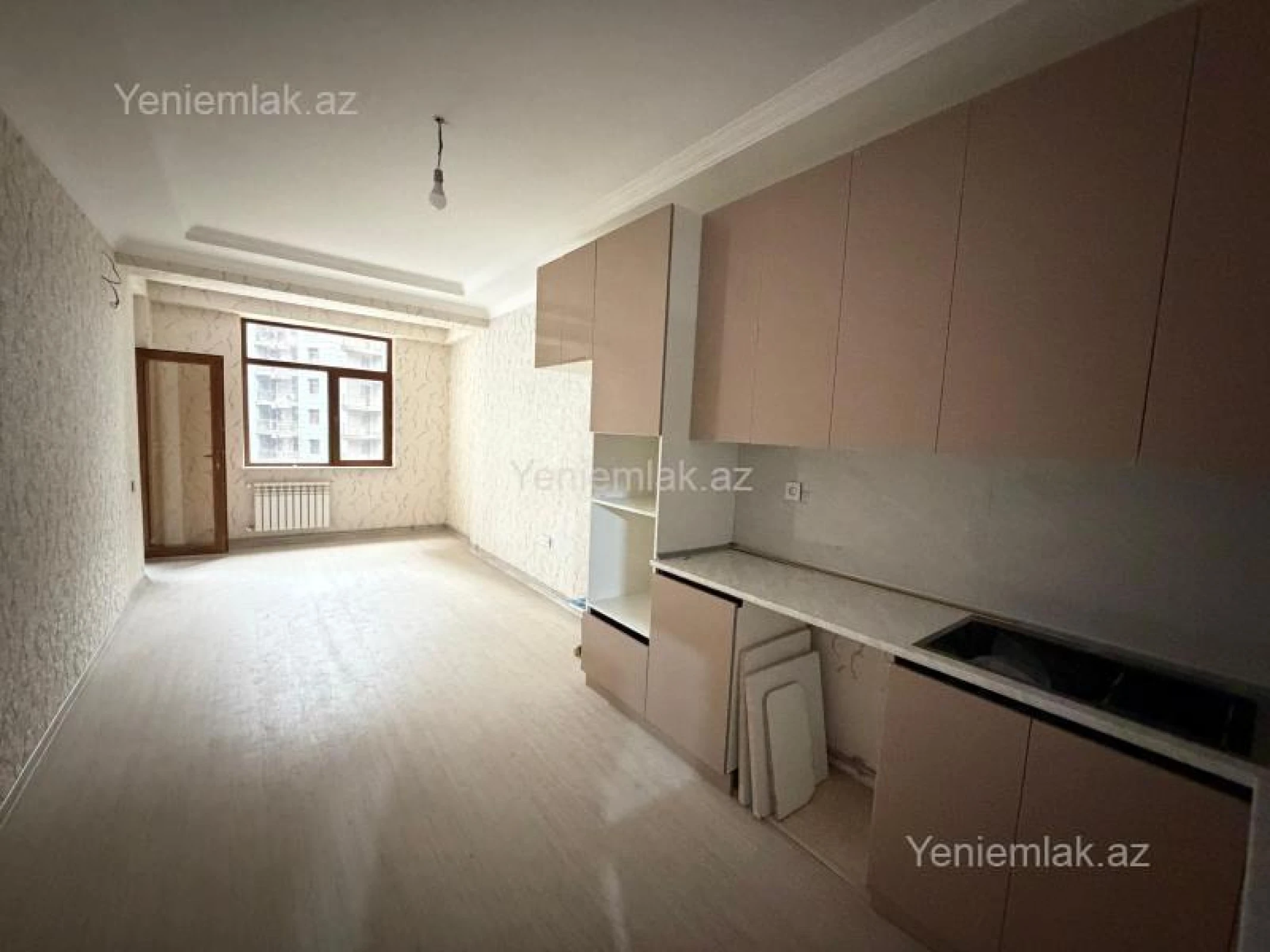 Satılır 2 otaqlı yeni tikili 72 m²
